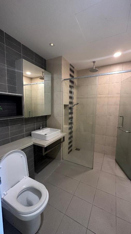 Apartamento Skyline View In Bukit Bintang The Robertson 42F Kuala Lumpur Exterior foto