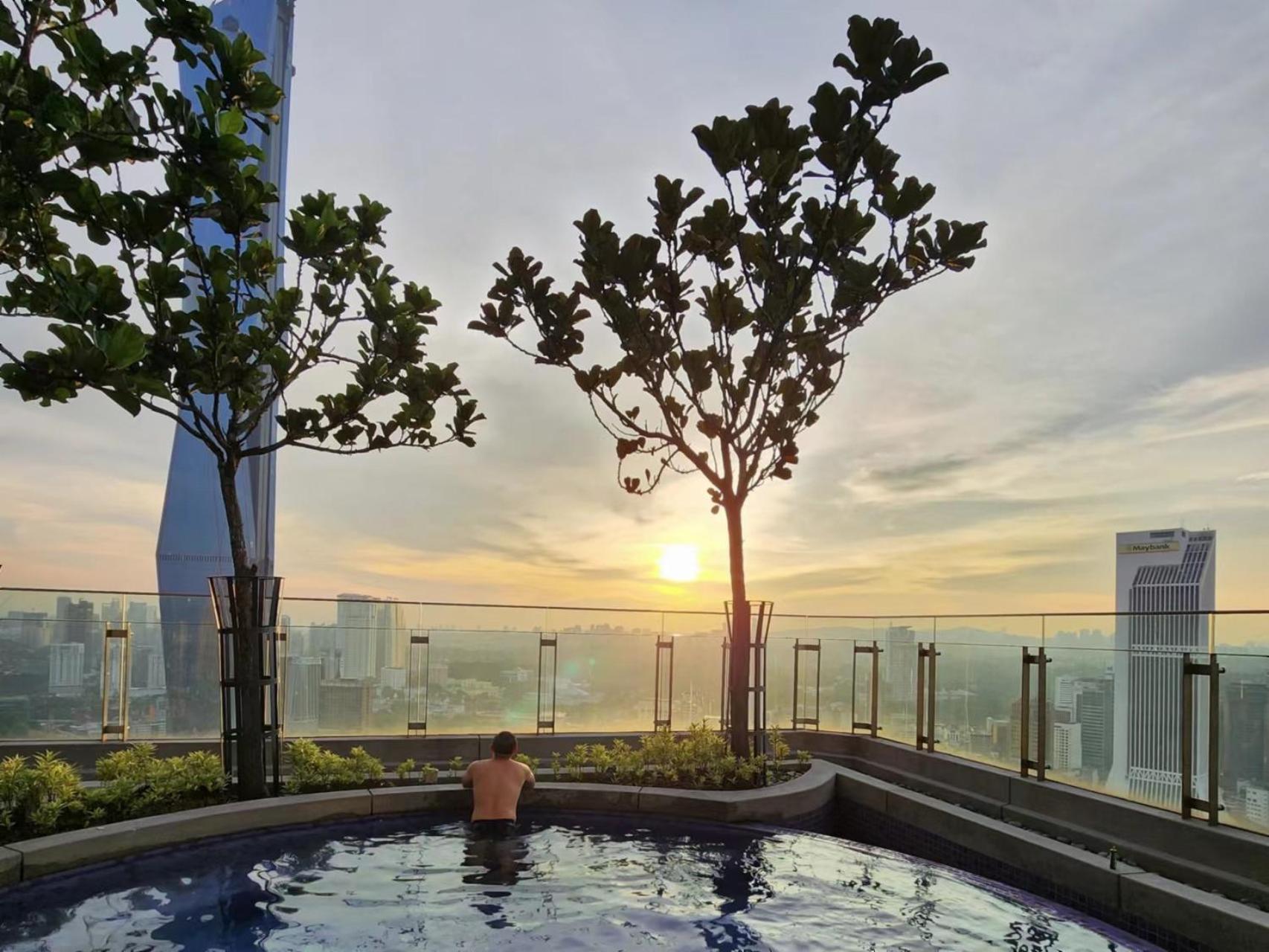 Apartamento Skyline View In Bukit Bintang The Robertson 42F Kuala Lumpur Exterior foto