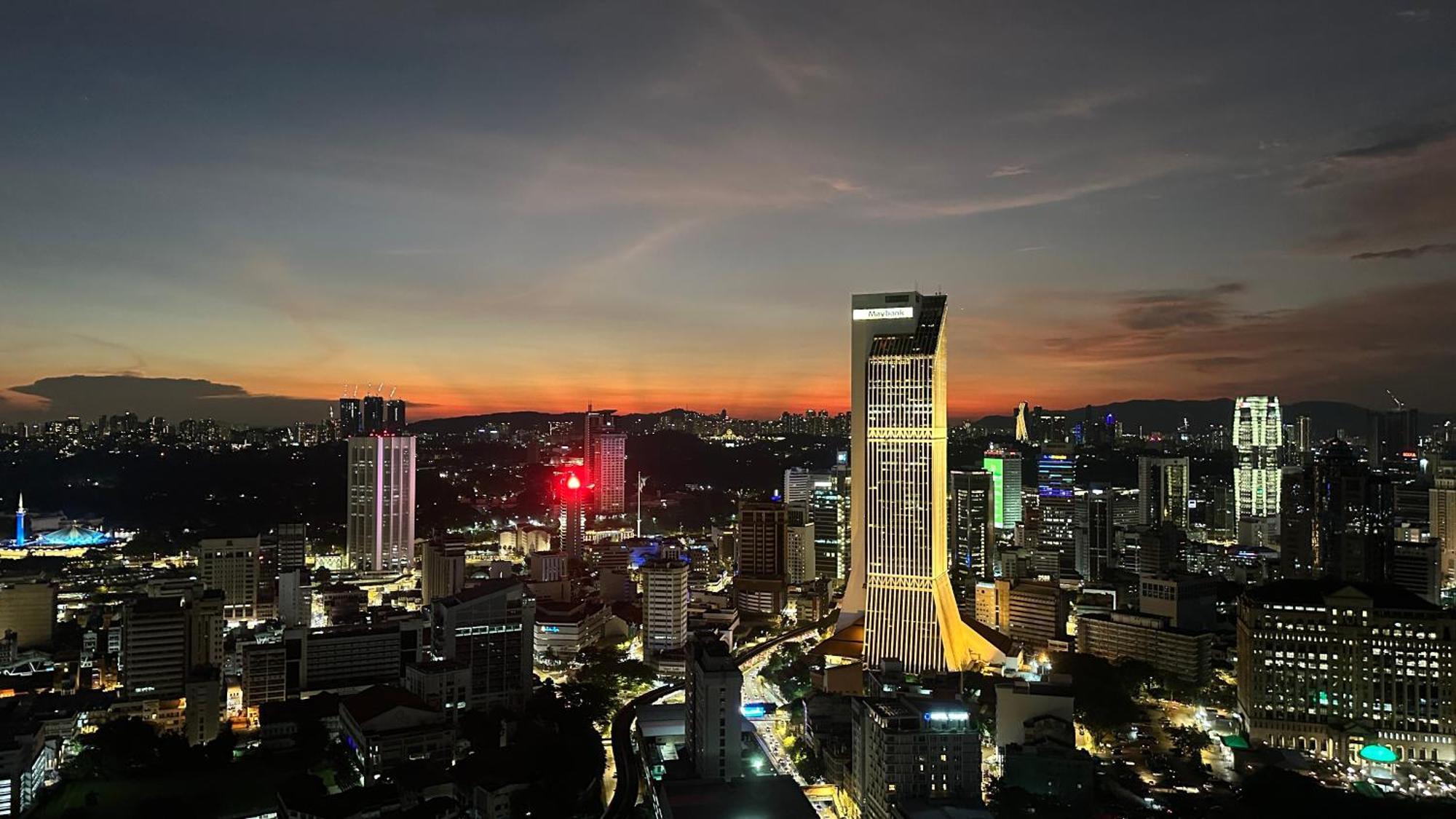 Apartamento Skyline View In Bukit Bintang The Robertson 42F Kuala Lumpur Exterior foto